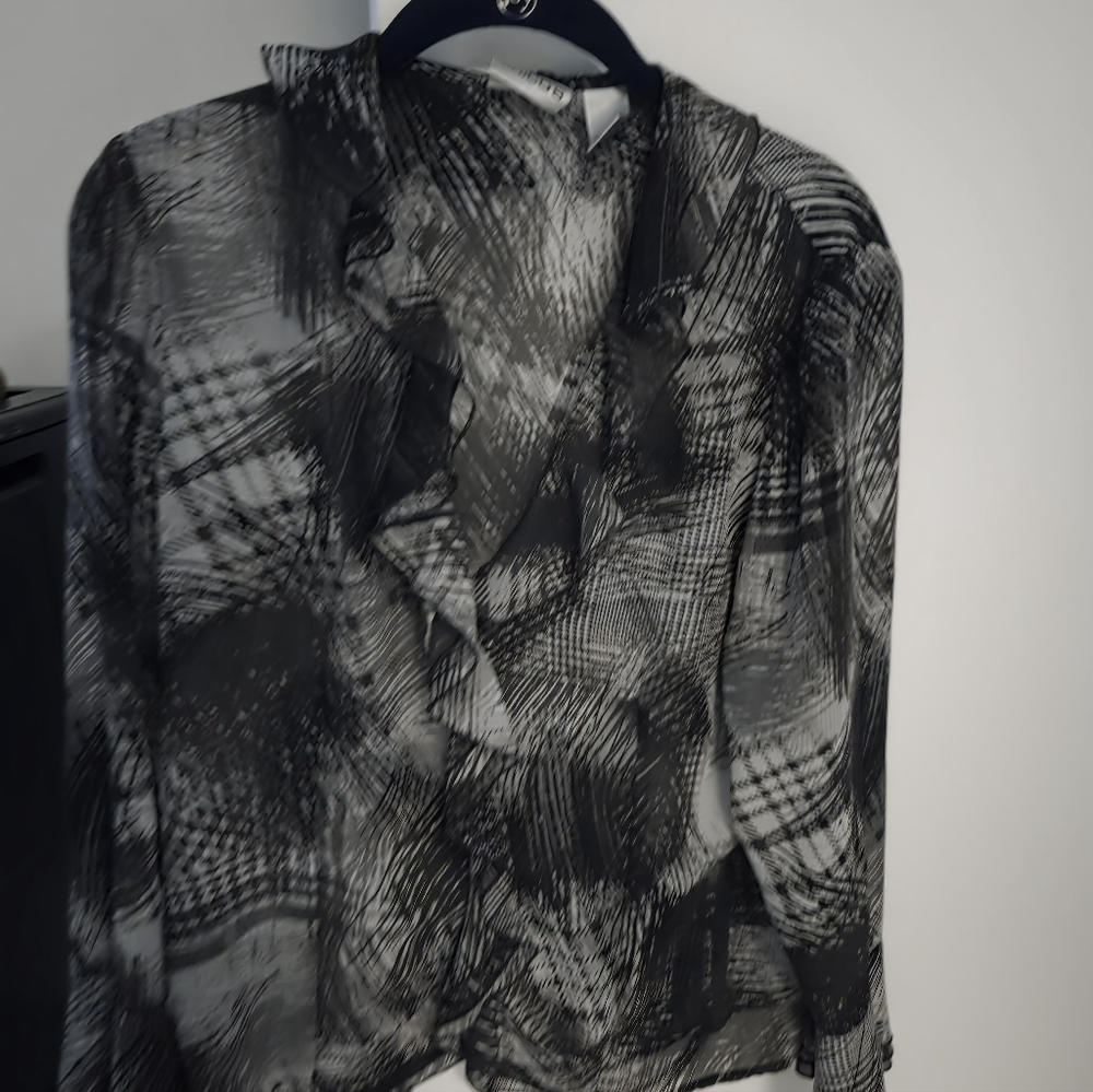 Chico's Black and Gray Patterned Blouse